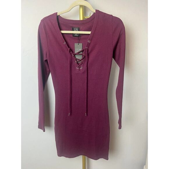 Stone Row x Georgia May Jagger Burgundy Dress NWT Sz. SP - Picture 3 of 7